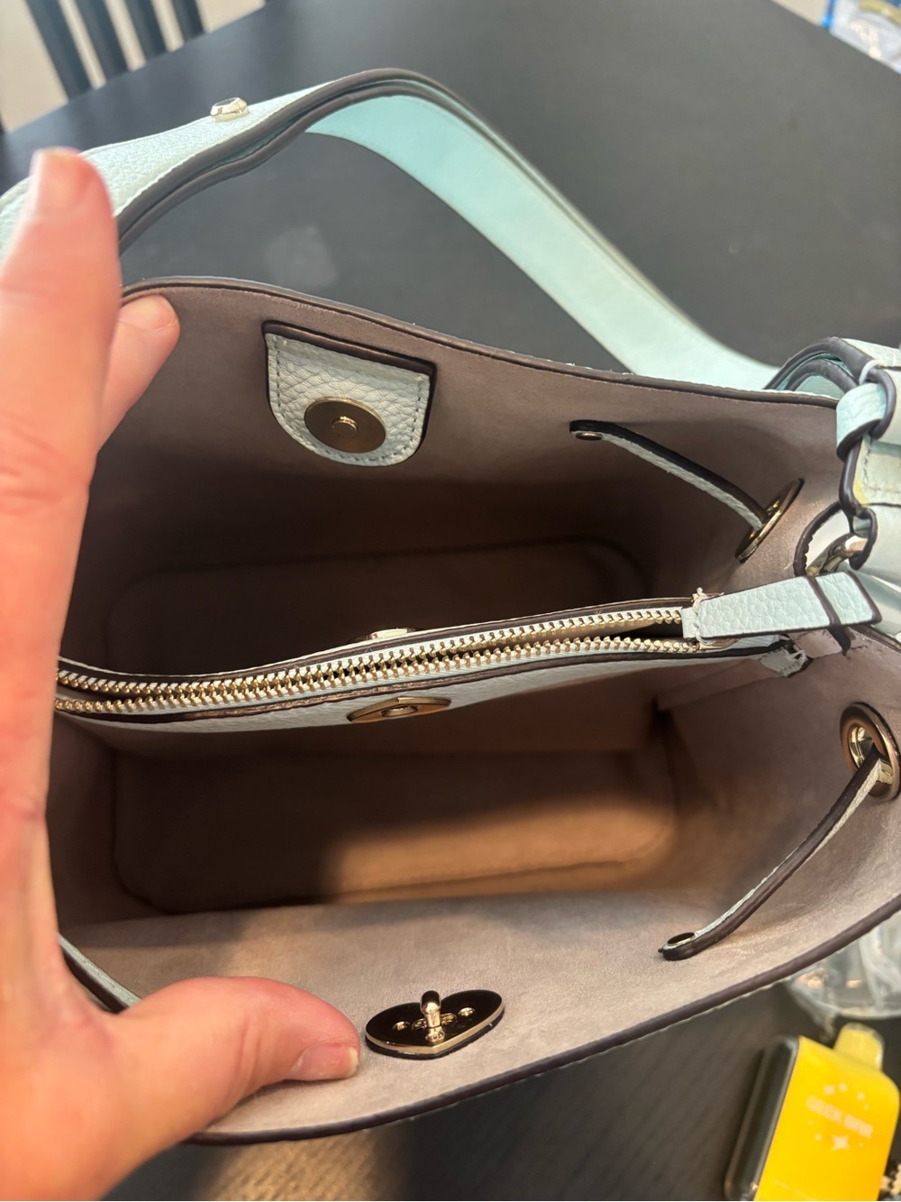 Kate Spade Leather Bucket Crossbody Bag in Light Blue with Rooster charm - Picture 6 of 9